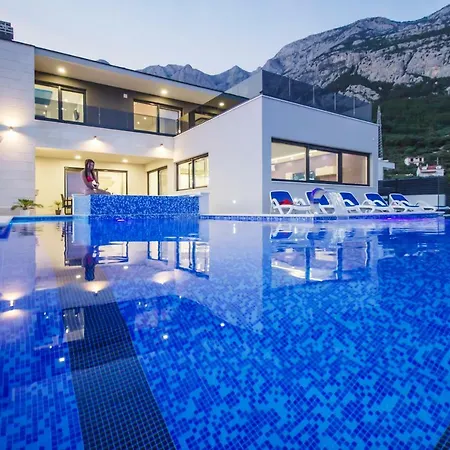 Villa Lacus
