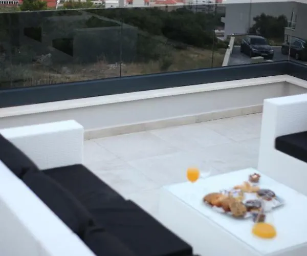 Villa Lacus Makarska