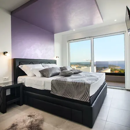 Lacus 마카르스카