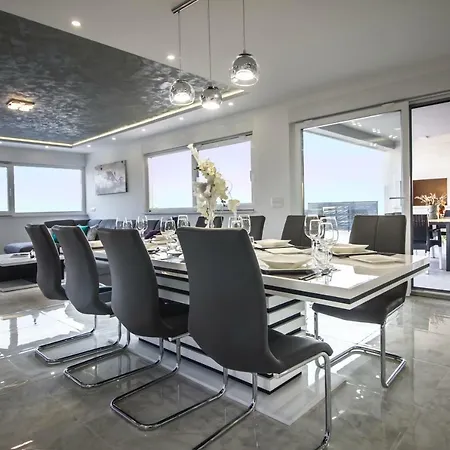 Lacus 마카르스카