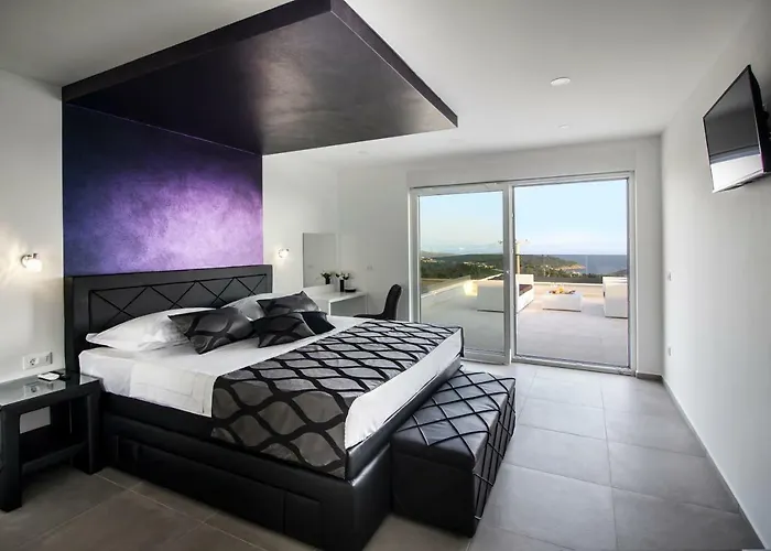 Villa Lacus *